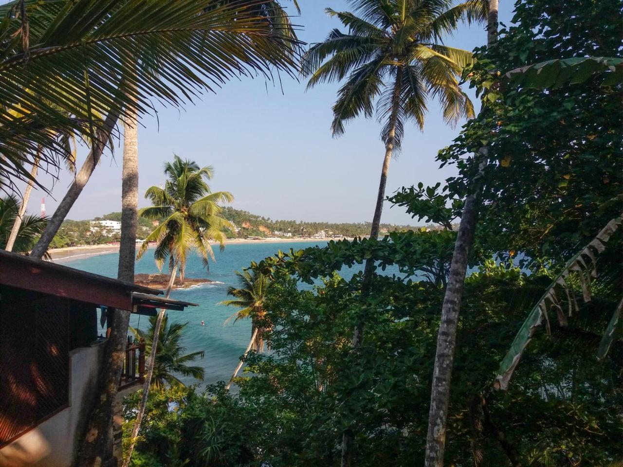 Chez Podi Surf Stay Mirissa Exterior photo